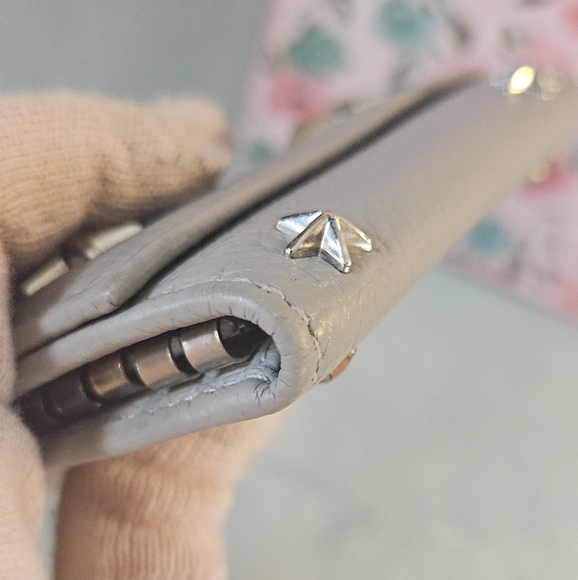 ✨ Jimmy Choo Star Studded Neptune Gray Key Holder Wallet 🌟 - Picture 13 of 15